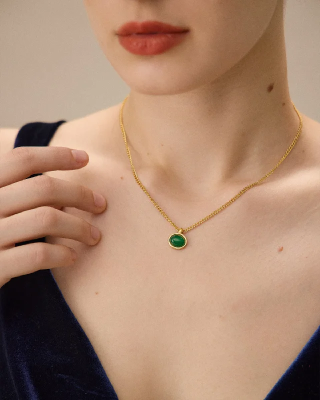 Retro Gold-Plated Necklace | Green Lace Dress Glam