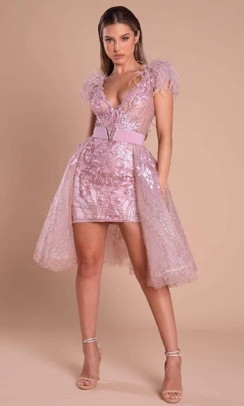 Enchanting Elegance: Portia and Scarlett's Feather-Adorned Gown Best mini dresses for tall women Enchanting Elegance: Portia and Scarlett's Feather-Adorned Gown Best mini dresses for tall women