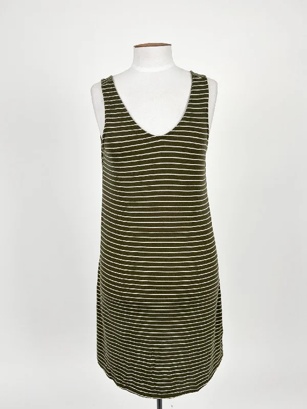 Spirit | Green Casual Dress | Size 8 Hot new arrivals in mini dresses