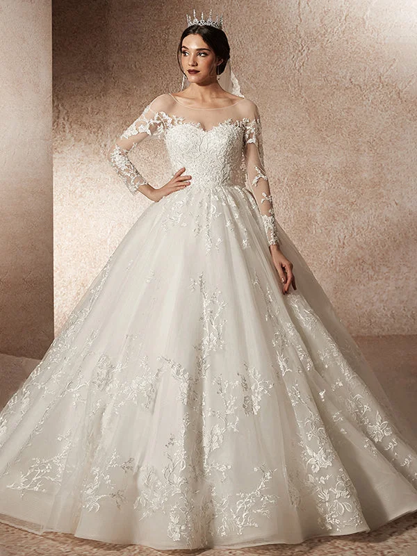 Modern V-Back Floral Lace Wedding Dresses Beautiful Lace Gown