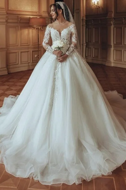 Luxurious Long White Scoop Neck A-line Tulle Lace Wedding Dress with Long Sleeves Elegant A-line Gown