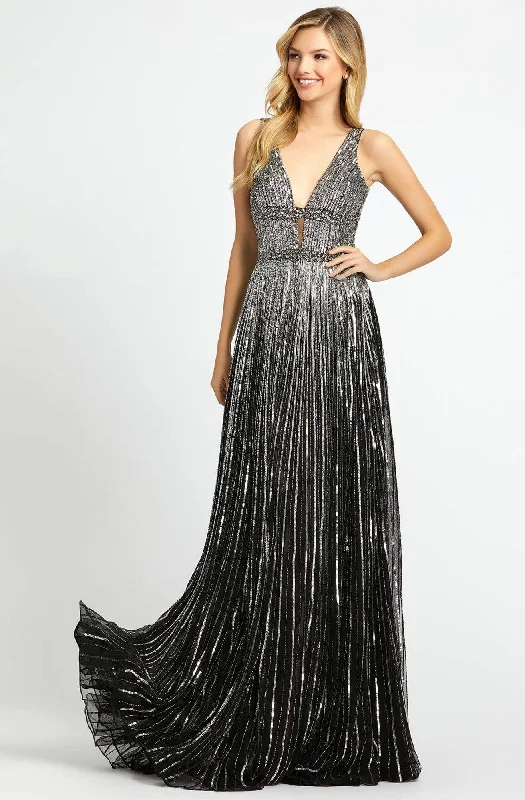 Mac Duggal - Glimmering Sequin Embellished A-Line Prom Gown 4906M - 1 pc Black / Silver in Size 10 Available PrettyLittleThing party dresses Mac Duggal - Glimmering Sequin Embellished A-Line Prom Gown 4906M - 1 pc Black / Silver in Size 10 Available PrettyLittleThing party dresses