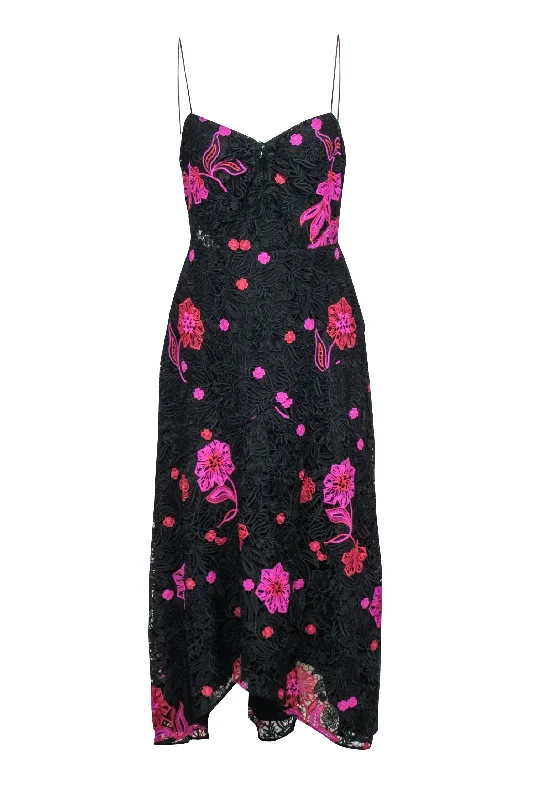 Monique Lhuillier - Black w/ Pink & Red Floral Lace High-Low Dress Sz 8 High-end floral dresses Monique Lhuillier - Black w/ Pink & Red Floral Lace High-Low Dress Sz 8 High-end floral dresses