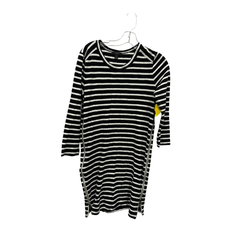 Dress Casual Short By J. Crew In Black & White, Size: S Plaid Skater Skirt
