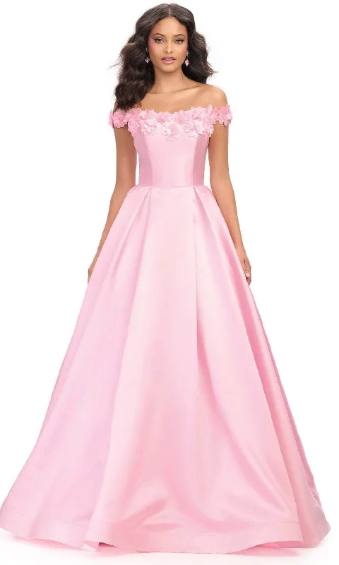 Ashley Lauren 11771 - Straight Neckline Flower Detail Evening Gown Popular unclassified dresses Ashley Lauren 11771 - Straight Neckline Flower Detail Evening Gown Popular unclassified dresses