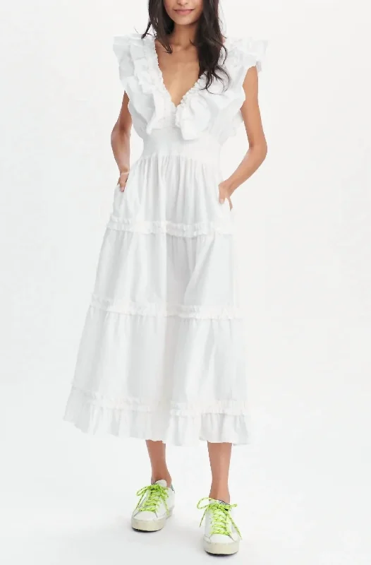 Azalea Dress in White Floral unclassified dresses