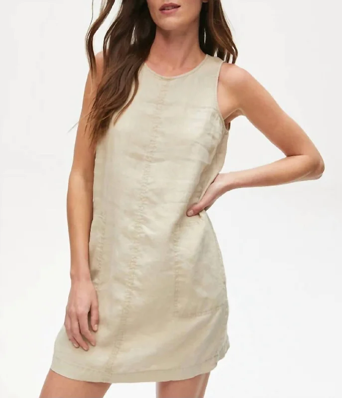 Delilah Shift Dress in Natural Holiday unclassified dresses