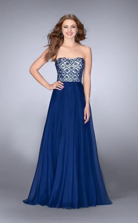 La Femme Gigi Beaded Semi-Sweetheart A-Line Dress in Navy 24561 Graduation unclassified dresses La Femme Gigi Beaded Semi-Sweetheart A-Line Dress in Navy 24561 Graduation unclassified dresses