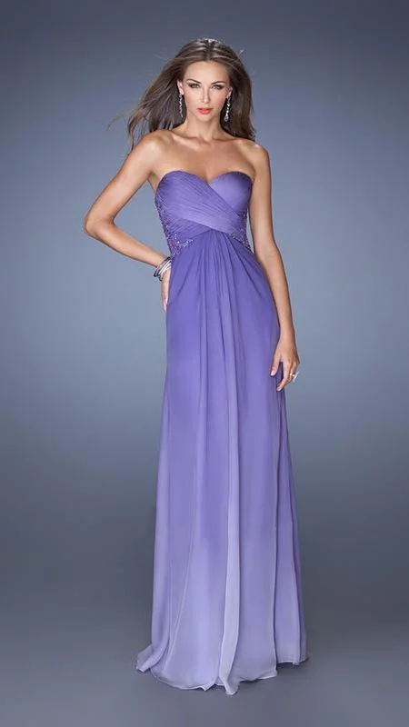 La Femme - Ruched Sweetheart Dress 19549 - 1 pc Majestic Purple in Size 00 Available Winter unclassified dresses La Femme - Ruched Sweetheart Dress 19549 - 1 pc Majestic Purple in Size 00 Available Winter unclassified dresses