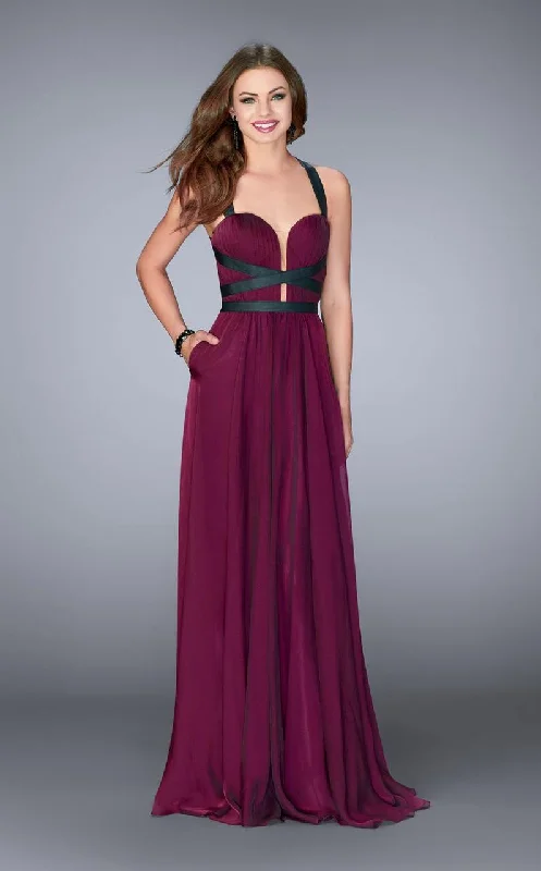 La Femme Strappy Back Sweetheart Dress in Garnet 24536 Cocktail unclassified dresses La Femme Strappy Back Sweetheart Dress in Garnet 24536 Cocktail unclassified dresses