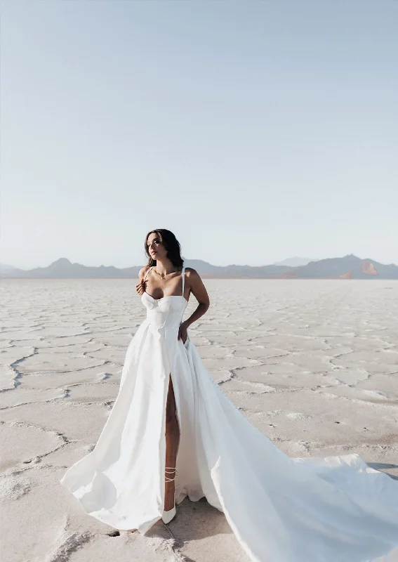 Martina Liana 1209 Tiered unclassified dresses