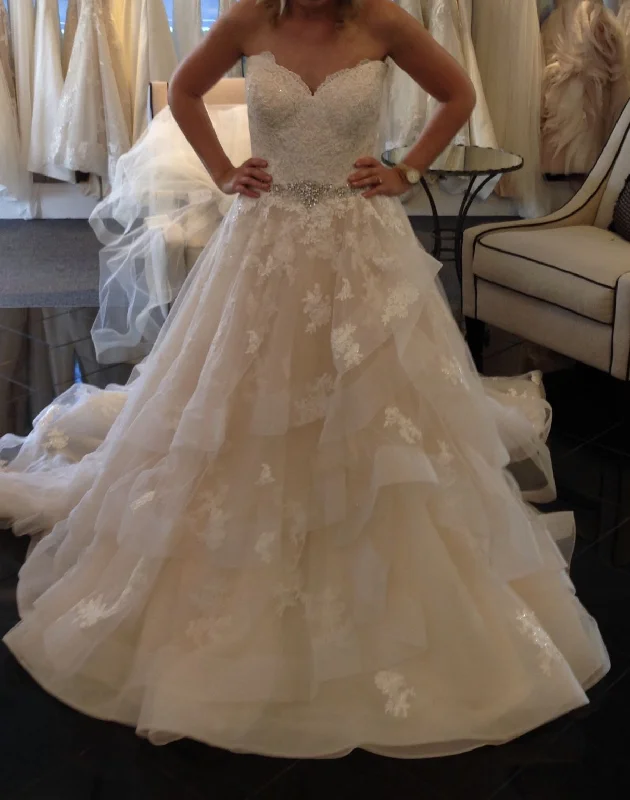 Martina Liana 821 Festival unclassified dresses