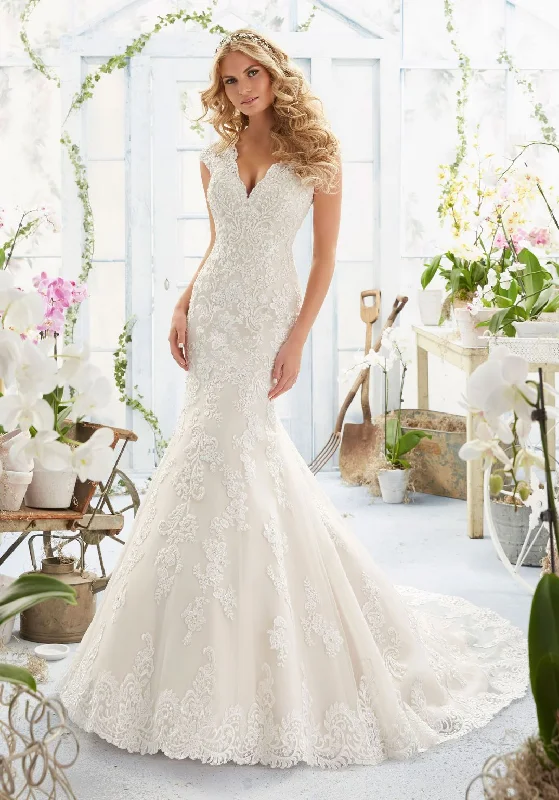 Mori Lee 2806 Designer unclassified dresses