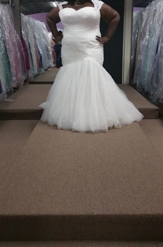 Mori Lee Plus size unclassified dresses