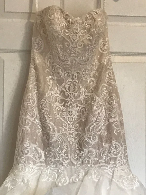 Oleg Cassini 14010563 Sleeveless unclassified dresses