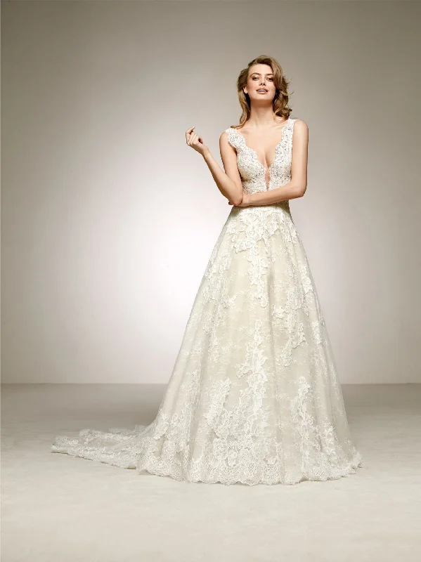 Pronovias Devany Casual unclassified dresses