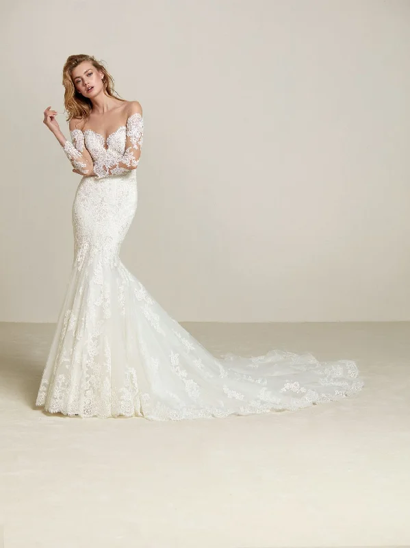 Pronovias Drilia Preppy unclassified dresses