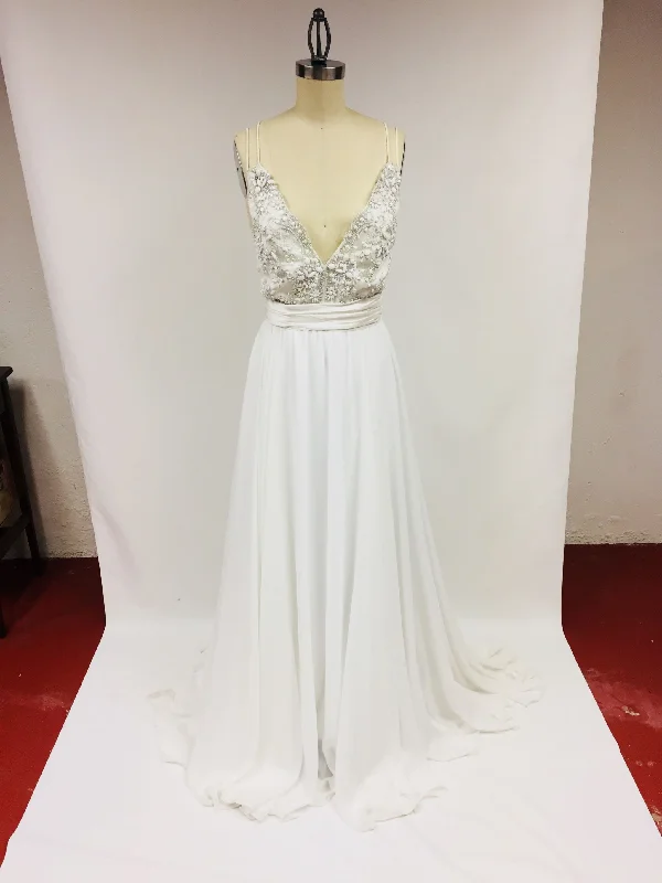 Truvelle Alexandra Vacation unclassified dresses