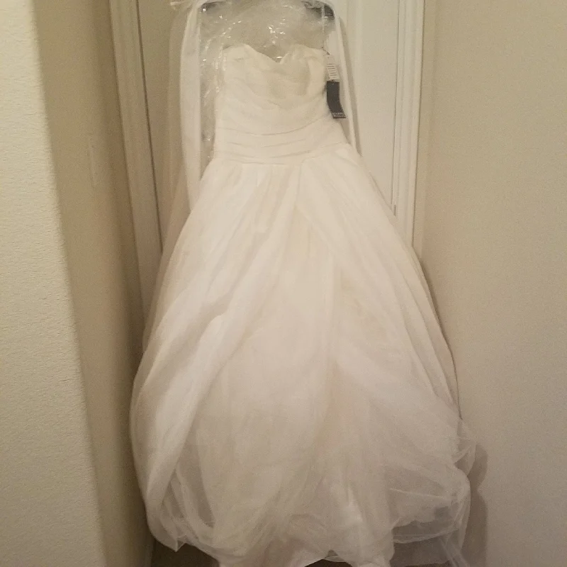 Vera Wang White VW351178 Stretchy unclassified dresses