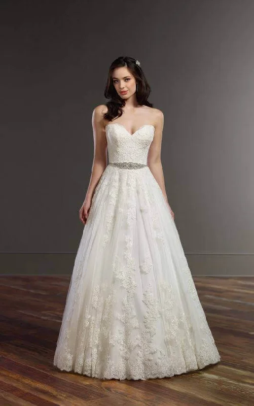 Martina Liana 879 Open-back unclassified dresses