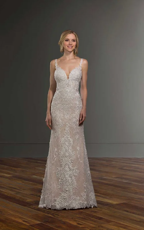 Martina Liana Halter unclassified dresses