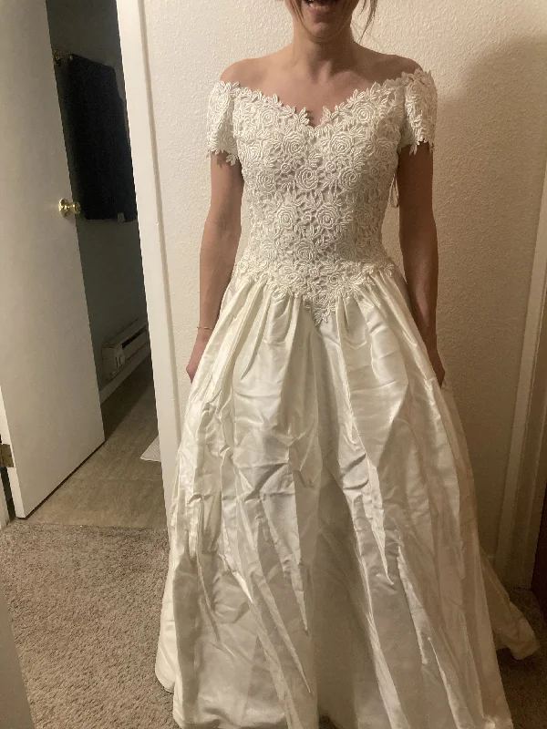Marisa Collection Elegant evening unclassified dresses