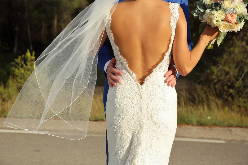 Marisa One-shoulder unclassified dresses
