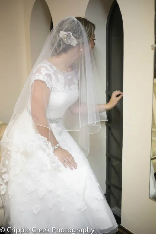 Oleg Cassini Unique unclassified dresses