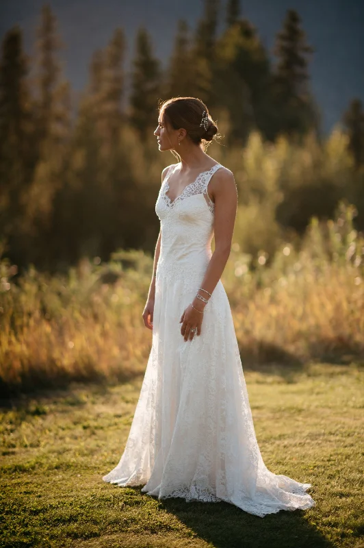 Other Anais Anette Isolde Gown Metallic unclassified dresses