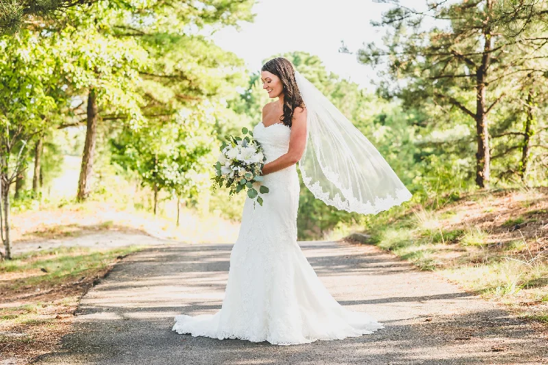 Pronovias Holiday unclassified dresses