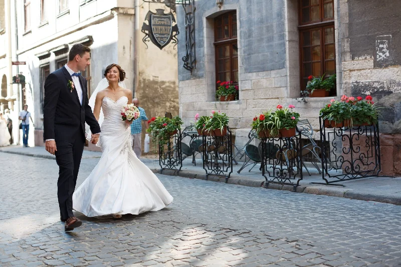 Sophia Tolli Y11320 – Maysilee Bold pattern unclassified dresses