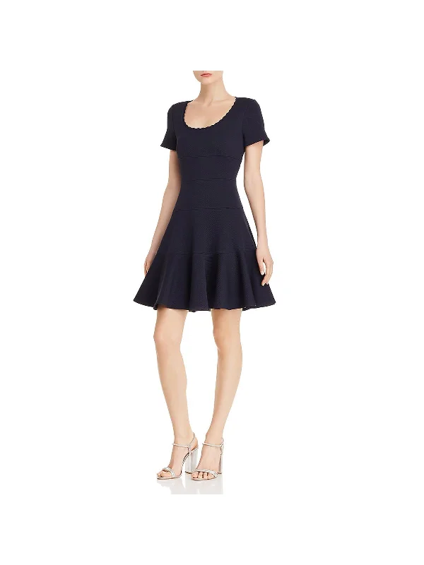 Womens Textured Scalloped Skater Dress High-end unclassified dresses